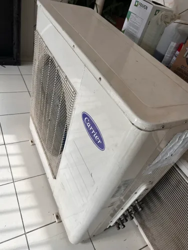 Ar condicionado tri-split Carrier Q/F 12.000 btus 