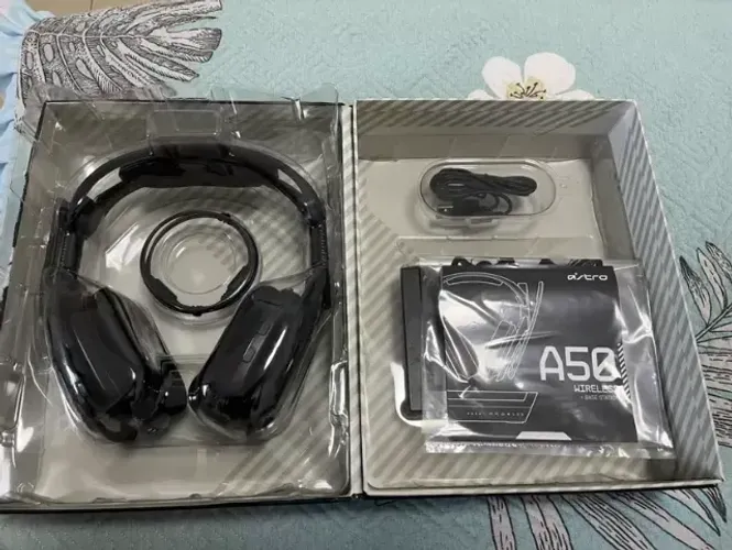 Fone Logitech Astro A50 + Base Station