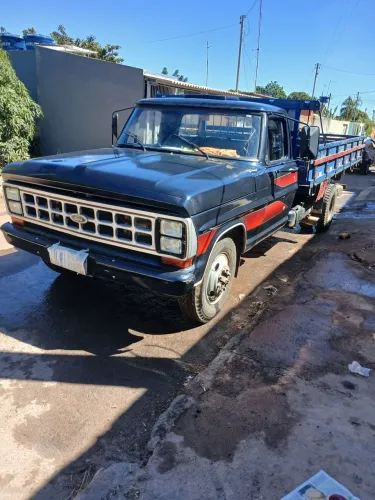 Ford F4000