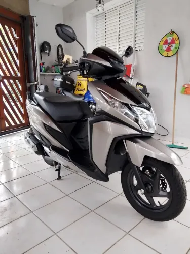 Honda Elite ano 2025 mod 2026