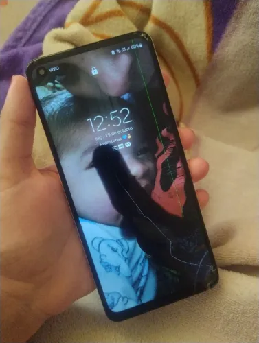 Vende-se celular A21s com defeito na tela, só trocar a tela.