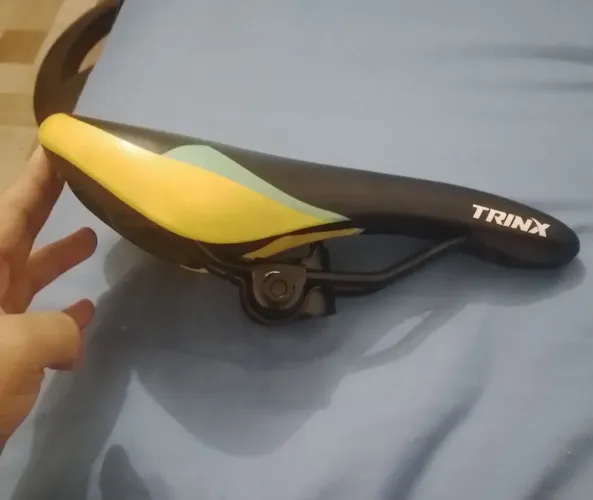 Banco de bicicleta em perfeito estado