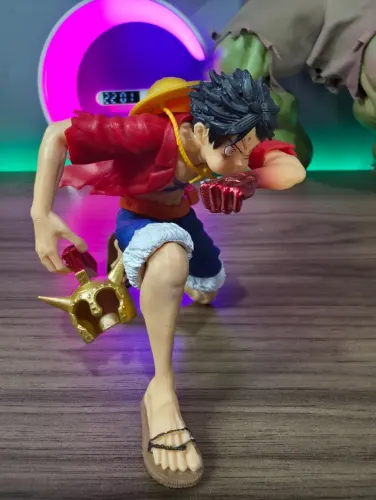 boneco luffy one piece  12cm