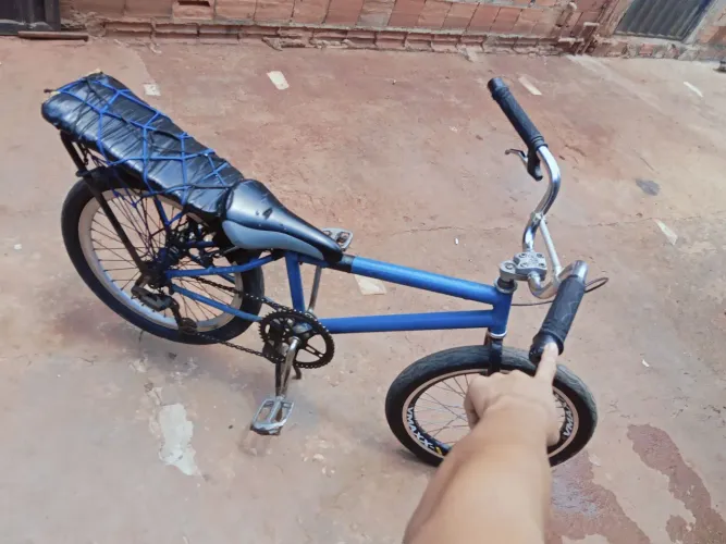 Bicicleta montadinha estilo bh aro 20 