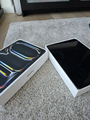 iPad Pro M4 256gb novo