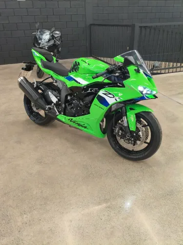 Ninja ZX6 R