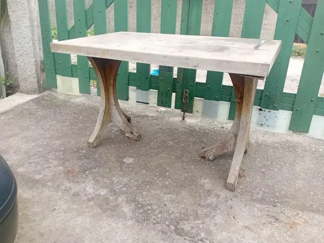 Mesa Madeira pesada