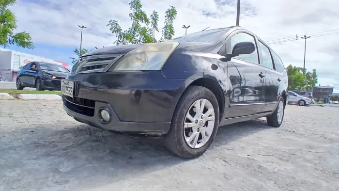 Nissan Livina Grand SL 1.8 16V Flex Fuel Aut. 2013