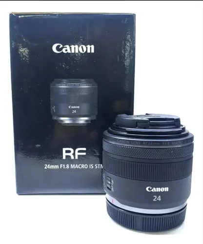 Canon 24mm 1.8 RF Macro