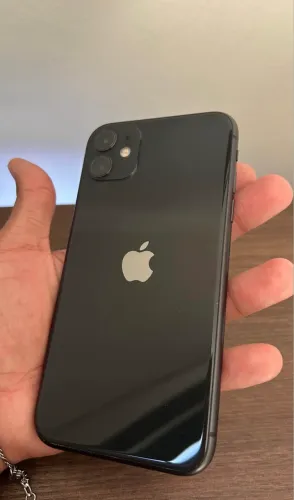 iPhone 11 , 64gb