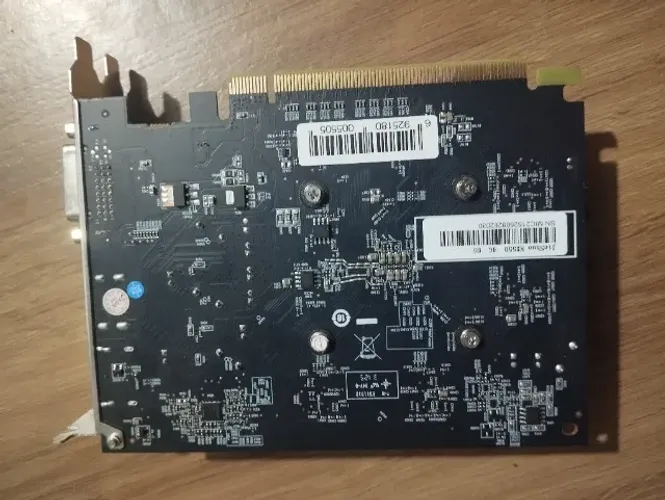 Placa de vídeo gamer Rx550 Radeon AMD 4gb Gddr5 128 Bits