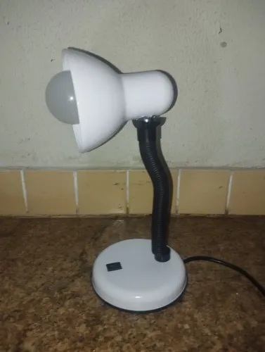 Luminária de mesa 