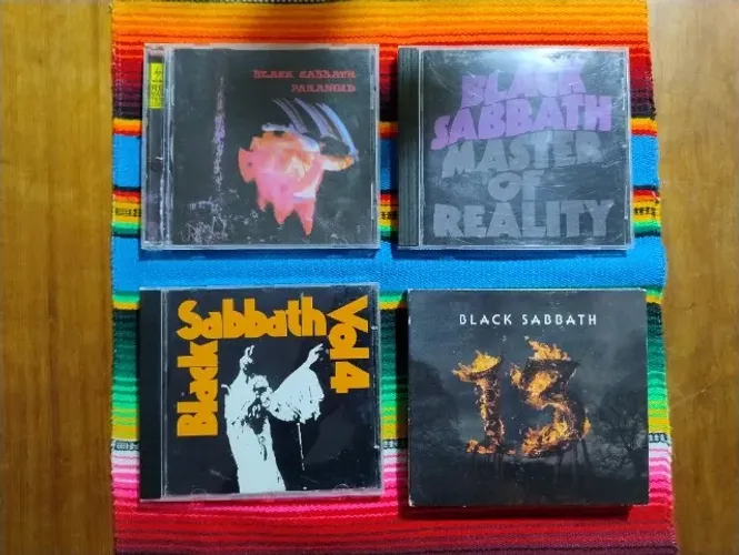 Coleção de CDs do Black Sabbath
