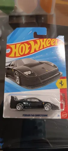 Hotwheels FERRARI F40 COMPETIZIONE
