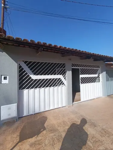 casa 3 quartos ac financiamento Parque Santa Rita Goiânia - GO.