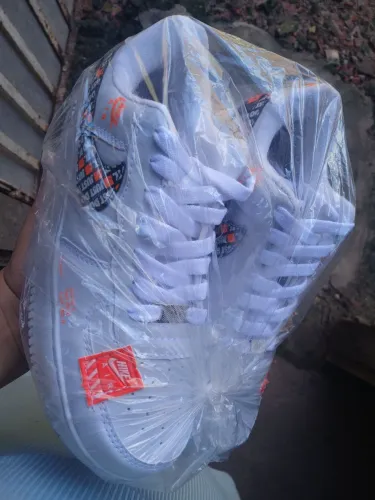 Tenis na promoção