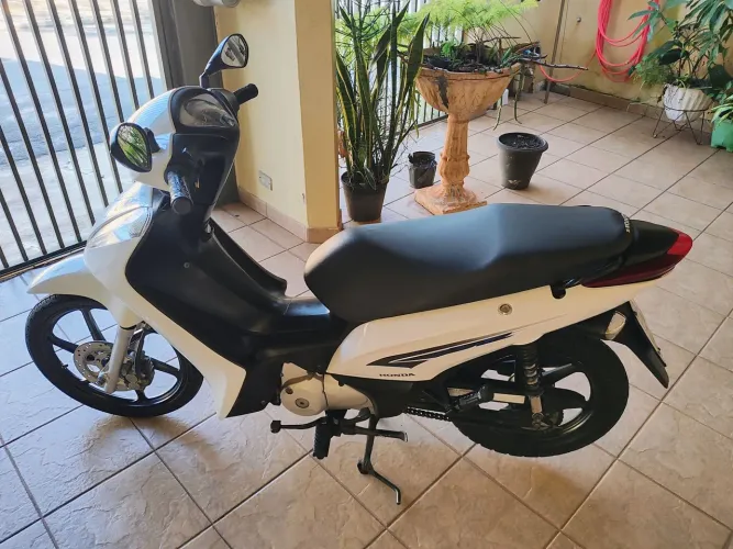 HONDA BIZ 125 EX COMPLETA NOVÍSSIMA.