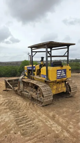 Trator de Esteira Fiatallis AD7B