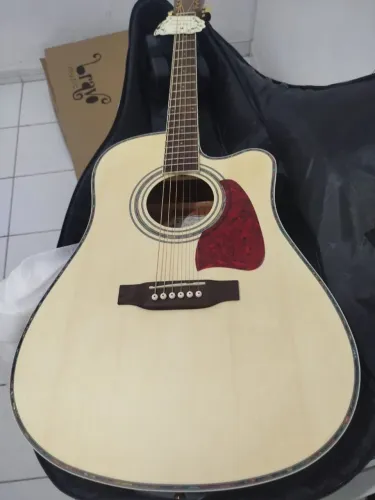 VENDE-SE VIOLÃO - CH889 STNT (SATIN NATURAL)