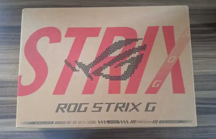Notebook Gamer ASUS ROG Strix G16 G615JMR-S5001W i9 RTX 5060 16GB 512GB SSD - Novo com NF
