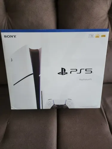 Playstation 5 Slim 1TB com leitor de disco Lacrado com NF e 1 ano de garantia.