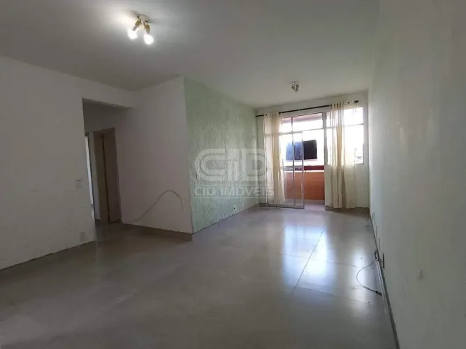 Apartamento à venda com 3 quartos Bairro Areão