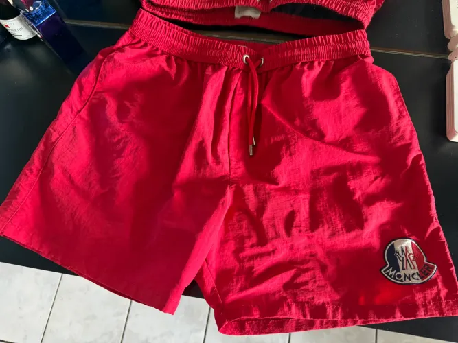 Short praia Monclair