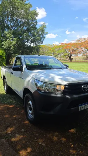 Toyota Hilux CS 4X4 2.8 TDI Diesel Mec. 2021