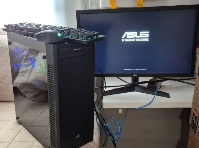 Computador COMPLETO! CPU + Monitor + Teclado + Mouse! Ryzen 5, 12 GB RAM, SSD 240GB, HD 2T