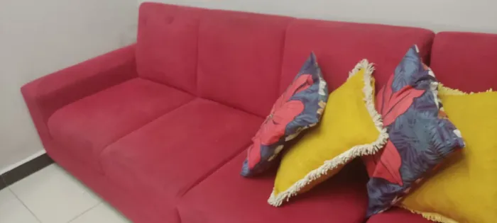 Sofá de canto com chaise
