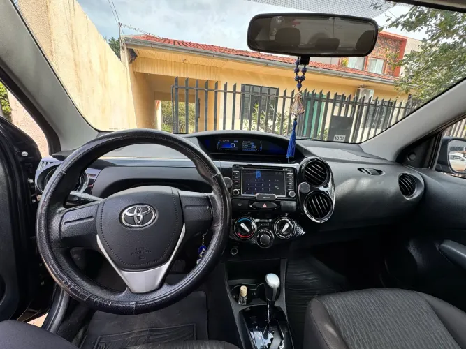 Toyota Etios X Sedan 1.5 Flex 16V 4P Aut. 2018