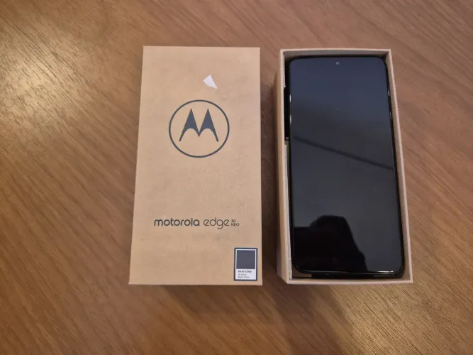 Celular Motorola Edge 30 Neo - 8/256GB