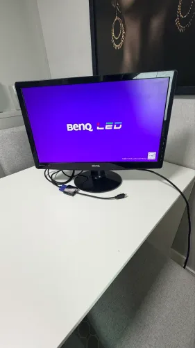 Monitor Benq 22 polegadas com adap hdmi