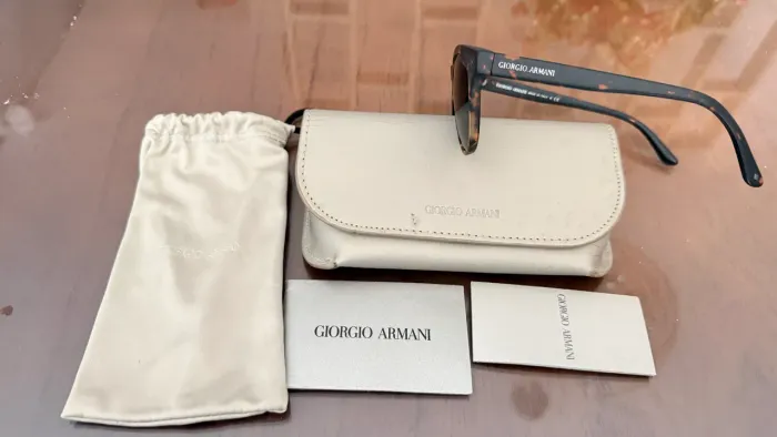 Oculos Giorgio Armani