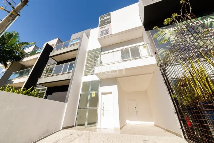 Sobrado Comercial para Locação no Mossunguê | 244 m² Privativos | Espaço, Versatilidade e