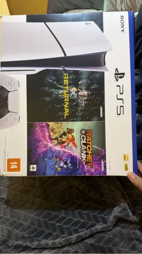 Ps 5 com leito de disco e vai 2 jogos