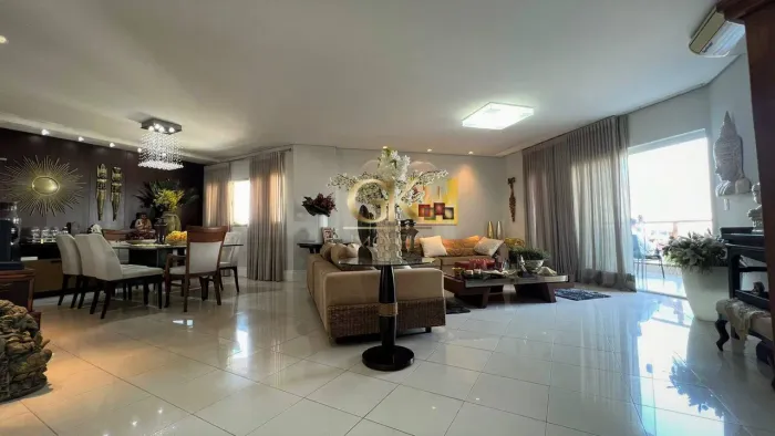 Apartamento à Venda no Edifício Maison Blanche