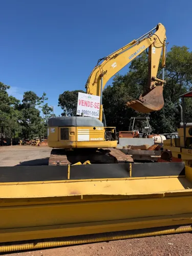 Escavadeira hidráulica, Marca Komatsu