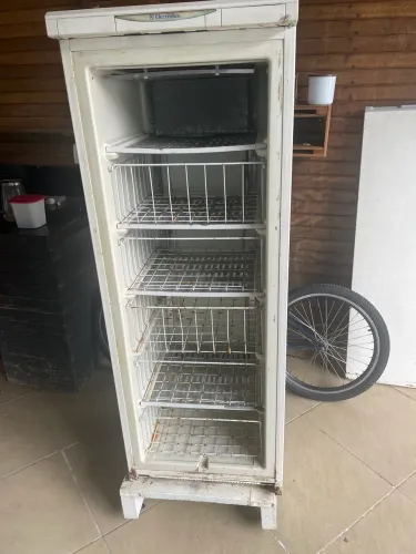 Freezer com defeito 