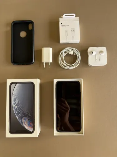 iPhone XR 128GB - Impecável + Acessórios Originais (Earpods Nunca Usados!)