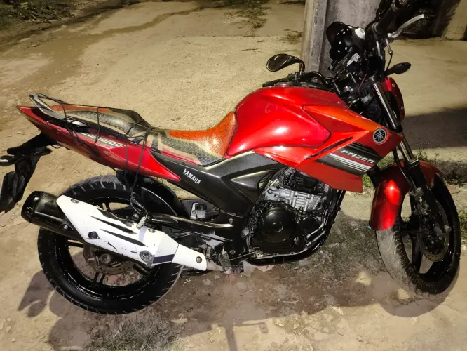 Fazer 250