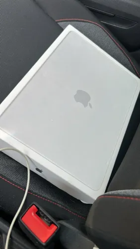 MacBook Neo 256 G Silver