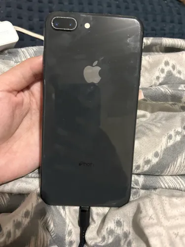 IPhone 8 PLUS 128gb