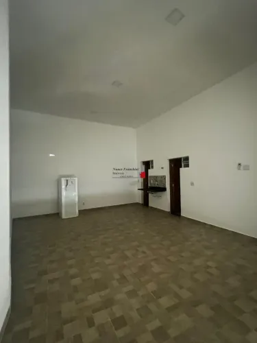 Galpão Comercial para Locação na Vila Barbosa, São Paulo-SP: 1 Sala, 2 Banheiros, 130m² de
