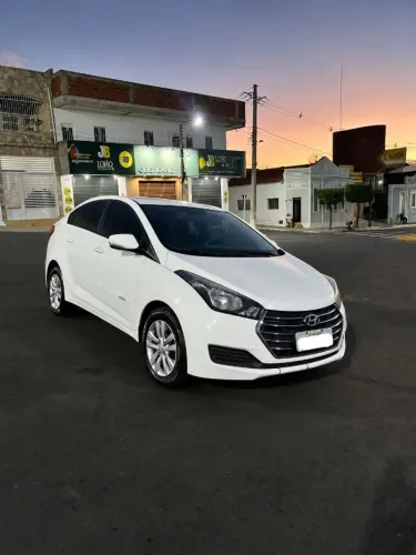 Hyundai HB20S C.plus/c.style1.0 Flex 12V Mec. 4P 2017