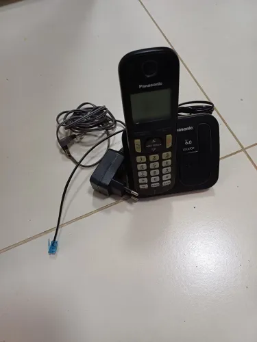 Telefone sem fio Panasonic KX-TGC210LB