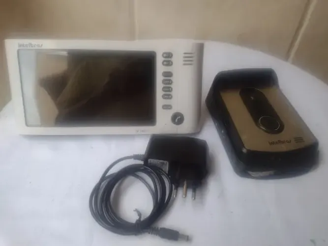 interfone com vídeo intelbrás com defeito