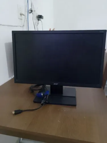 Monitor Acer ,21,5 polegadas 270,00 interessados falar no chat