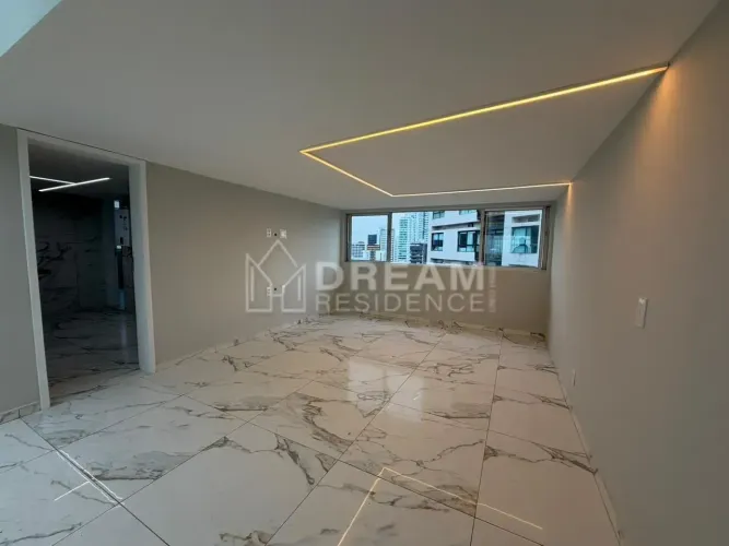 Imóvel para venda tem 470 metros quadrados com 5 quartos em Boa Viagem - Recife - PE