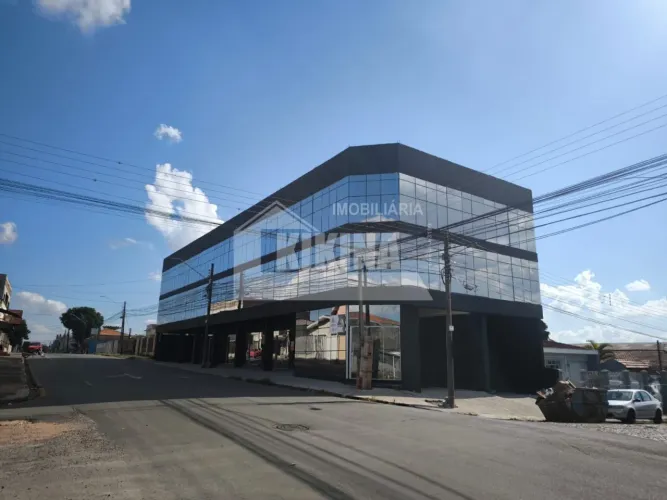 SALAS COMERCIAIS PARA LOCAÇÃO NOVAS E BEM LOCALIZADAS NA NOVA RUSSIA